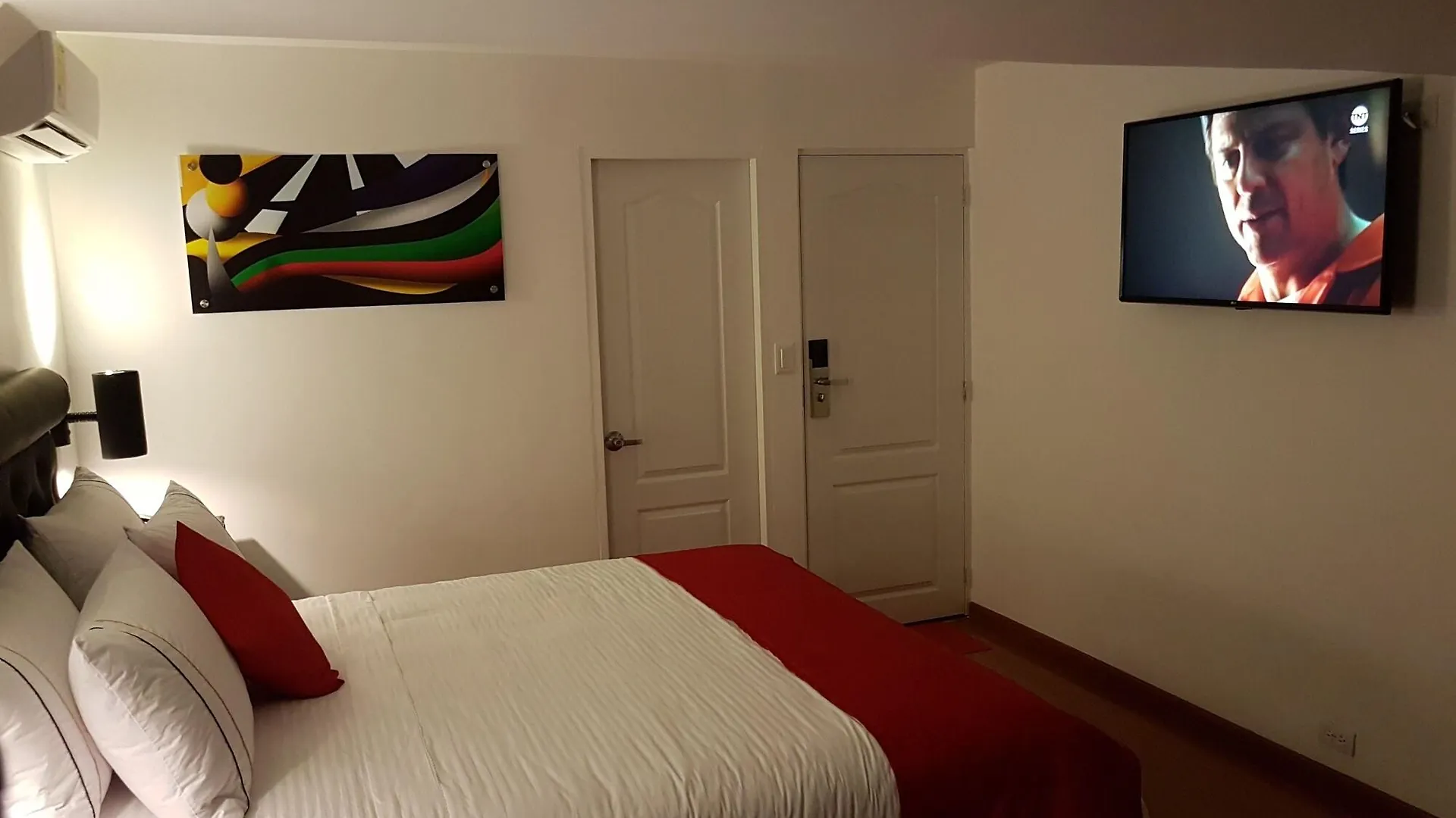 Hotel Veler Restaurante Medellin Colombia